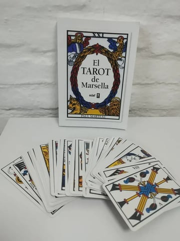 Portada de Marteau Tarot De Marsella Mazo Con Guía