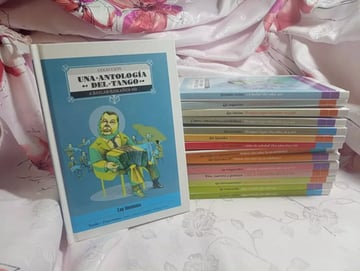 Portada de Colección Una  Antología Del Tango  15 Libros + 15 Cd's