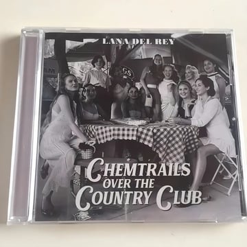 Lana Del Rey Cd Chemtrails Over The Country Club