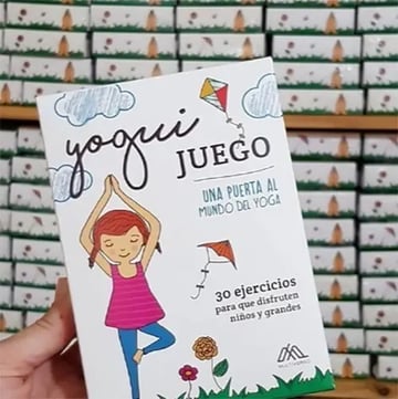 Juego: Yogui Juego - Una Puerta Al Mundo Del Yoga Para Niños