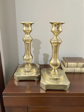 Par Candelabros Bronce Antiguos 27 Cm Estilo Clásico Ocre