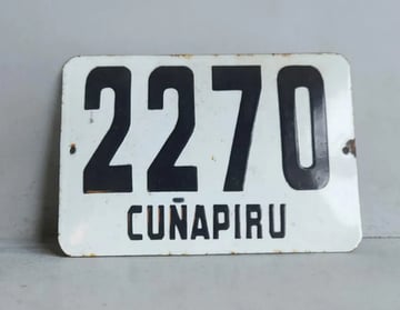 Chapa Número Domiciliario Vintage Cuñapiru 2270 Blanco