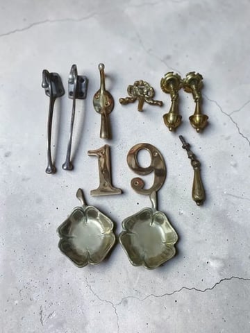 Lote Herrajes Bronce Antiguos Tiradores Percheros Y Adornos