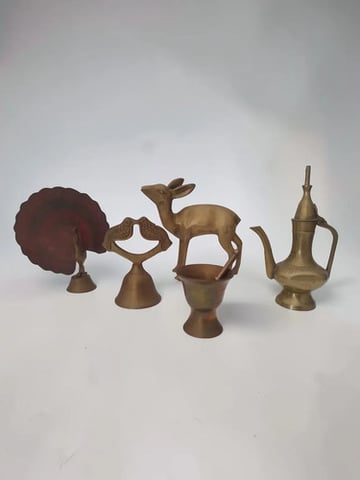 Lote 5 Figuras Bronce Campana Ciervo Pavo Real India Antiguo