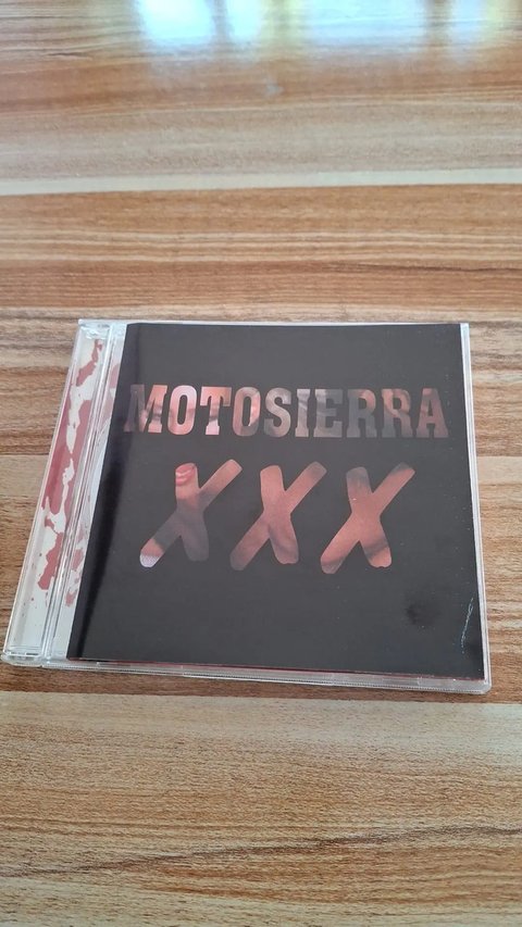 Motosierra Xxx Cd Punk Rock Uruguay Original Estándar