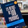 Libro En Menos De 100 Palabras - Quelle, Juanma — imagen 2