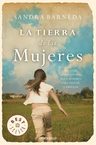 La Tierra De Las Mujeres, De Barneda, Sandra. Editorial Debolsillo, Tapa Blanda En Español — imagen 1