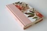 Biblia Rvr 1960: Tapa Dura Tela Rosada Con Flores — imagen 3