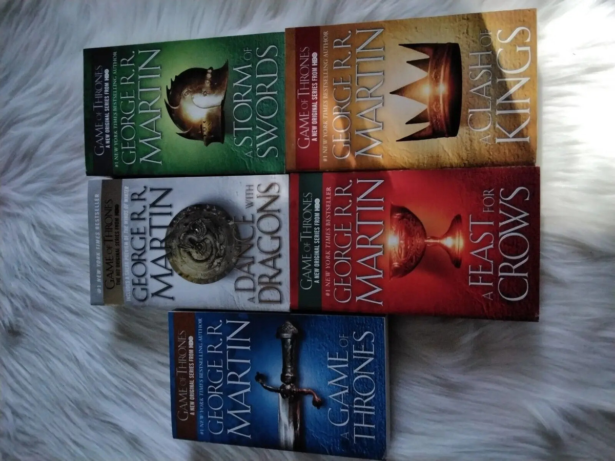 Estuche Game Of Thrones Song Of Ice And Fire Boxset Volumes — imagen 2