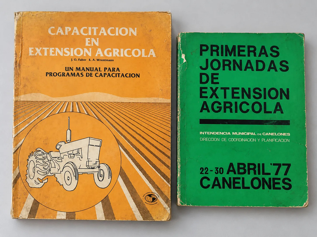 Pack 2 Libros Extensión Agrícola Uruguay Canelones — imagen 1
