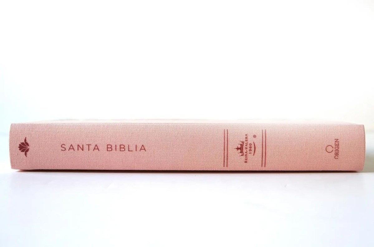 Biblia Rvr 1960: Tapa Dura Tela Rosada Con Flores — imagen 2